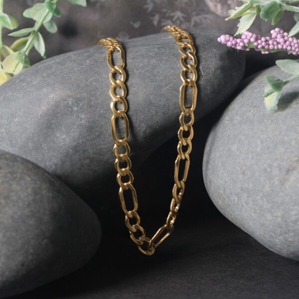 14k Yellow Gold Lite Figaro Chain (5.60 mm) - Image 4