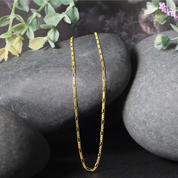 14k Yellow Gold Solid Figaro Chain (1.30 mm) - Image 4